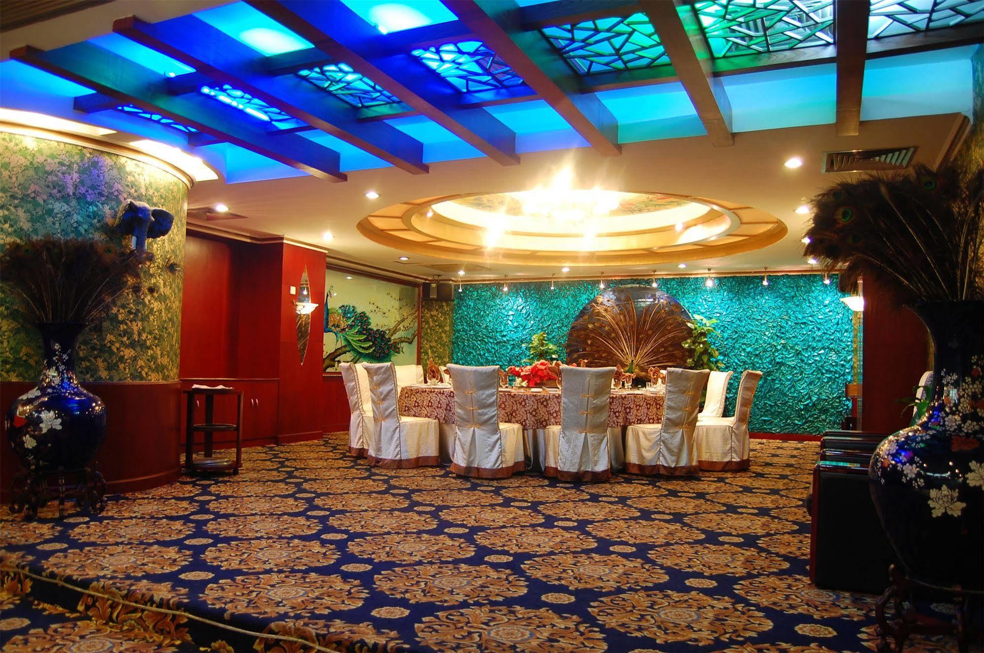 Wa King Town Hotel Canton Extérieur photo